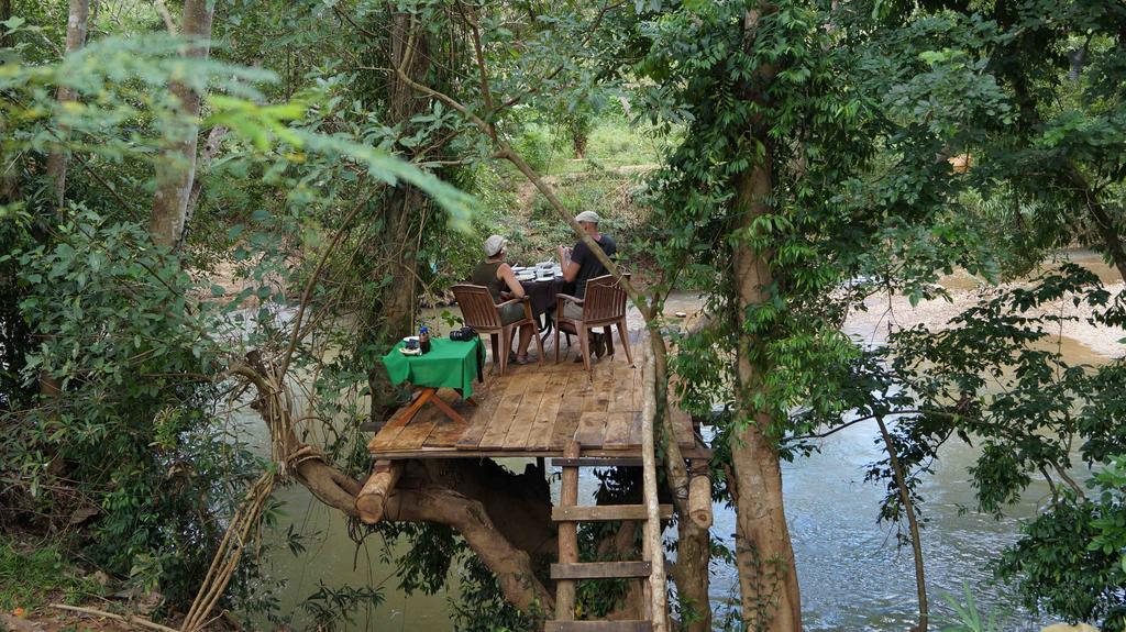 Athgira River Camping - ウダワラウェ エクステリア 写真